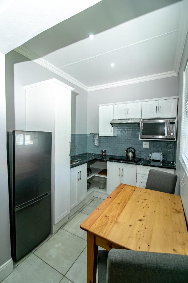 Victorian Square Guesthouse กราฟฟ์-เรเน็ต ภายนอก รูปภาพ