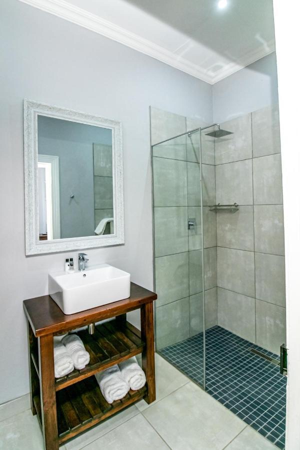 Victorian Square Guesthouse กราฟฟ์-เรเน็ต ภายนอก รูปภาพ