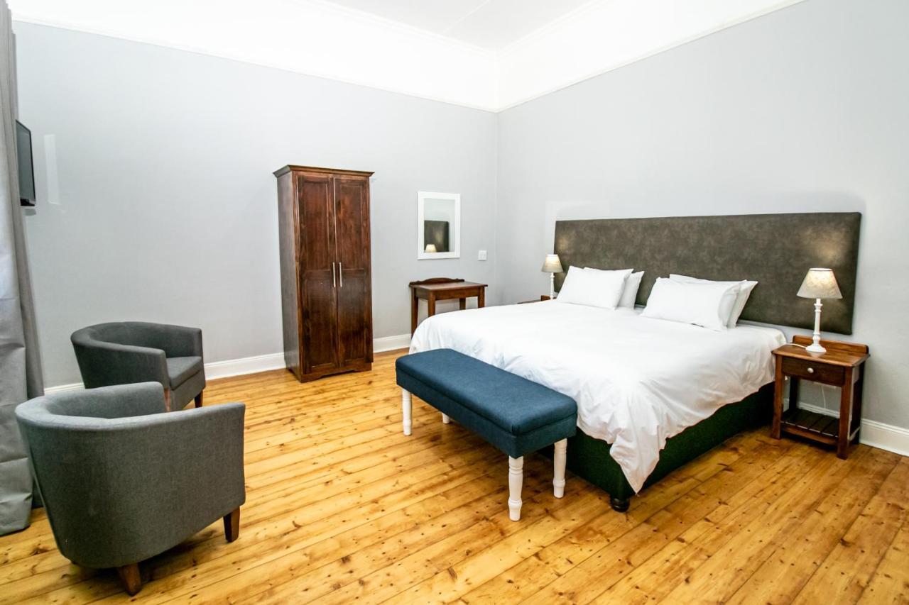 Victorian Square Guesthouse กราฟฟ์-เรเน็ต ภายนอก รูปภาพ