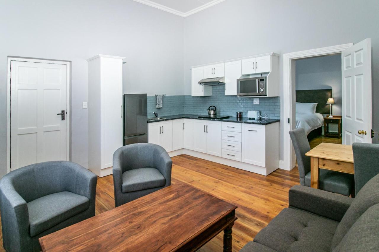 Victorian Square Guesthouse กราฟฟ์-เรเน็ต ภายนอก รูปภาพ