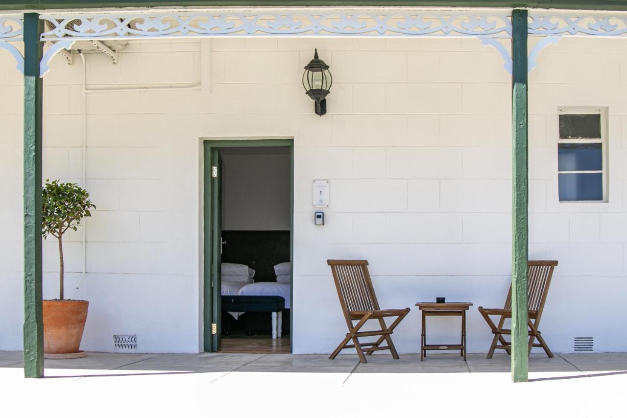 Victorian Square Guesthouse กราฟฟ์-เรเน็ต ภายนอก รูปภาพ