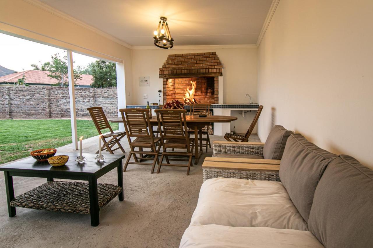 Victorian Square Guesthouse กราฟฟ์-เรเน็ต ภายนอก รูปภาพ