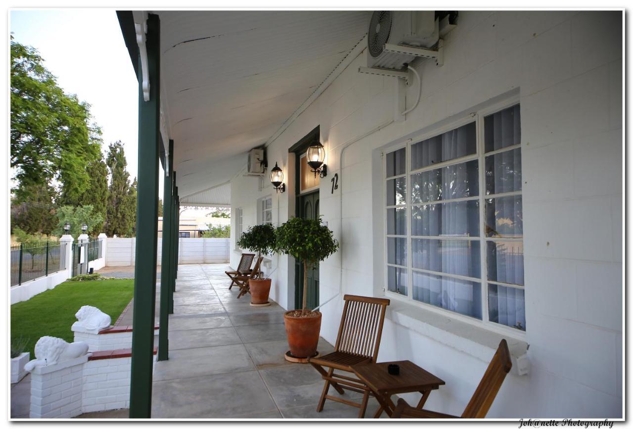 Victorian Square Guesthouse กราฟฟ์-เรเน็ต ภายนอก รูปภาพ