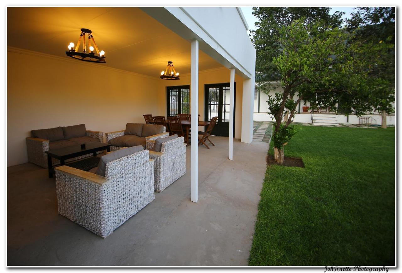 Victorian Square Guesthouse กราฟฟ์-เรเน็ต ภายนอก รูปภาพ