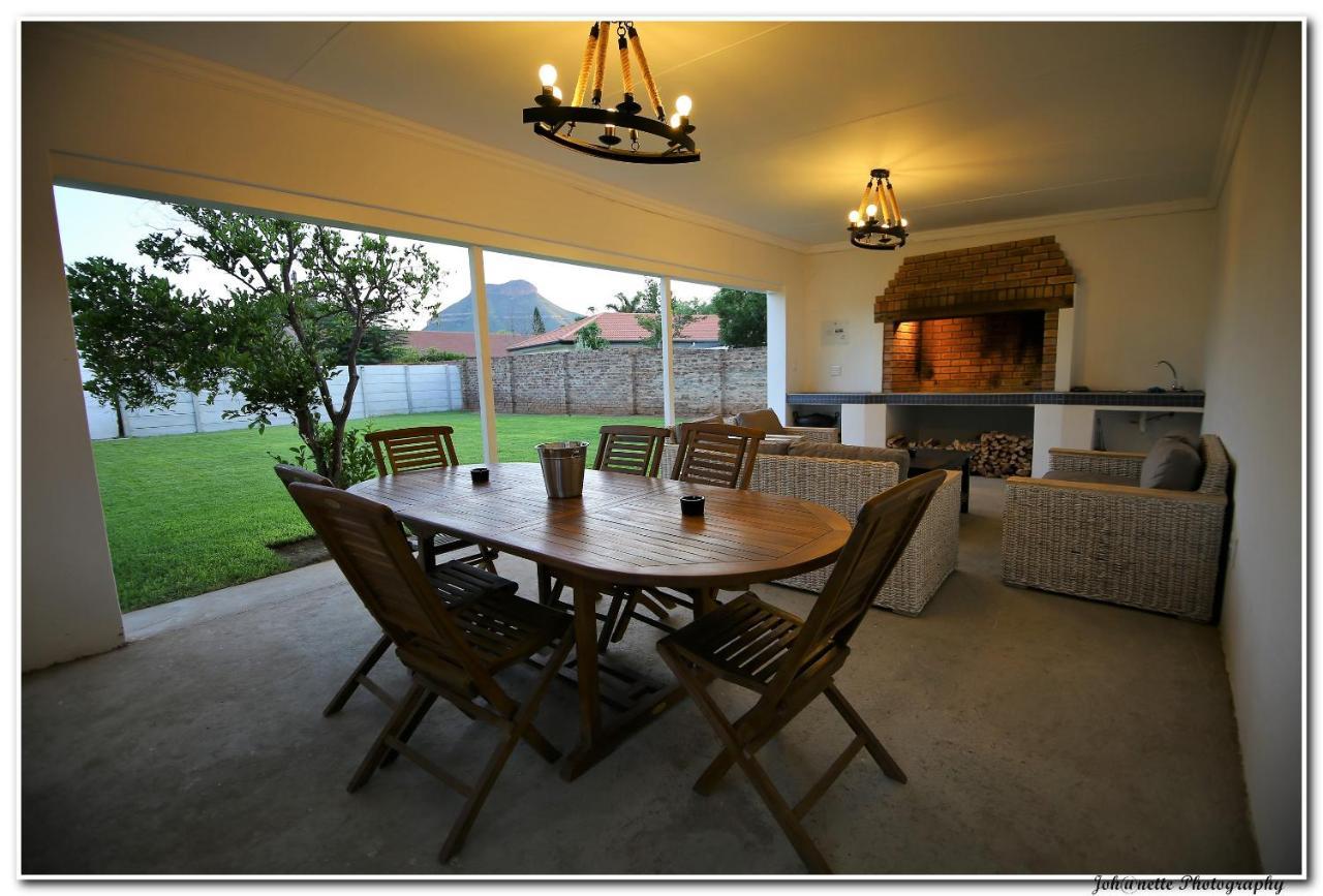 Victorian Square Guesthouse กราฟฟ์-เรเน็ต ภายนอก รูปภาพ
